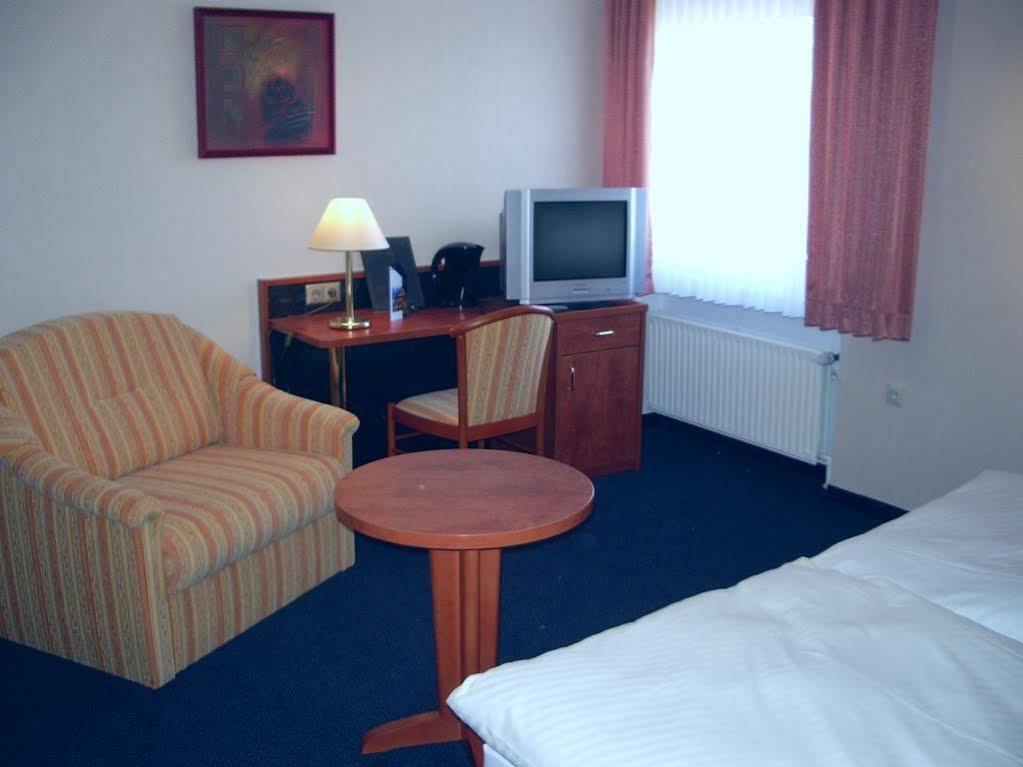 Wh Monteurhotel Papenburg Nord Екстериор снимка